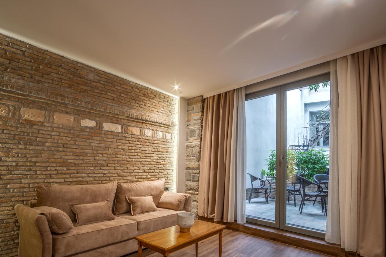 Philia Boutique Hotel เอเธนส์ ภายนอก รูปภาพ
